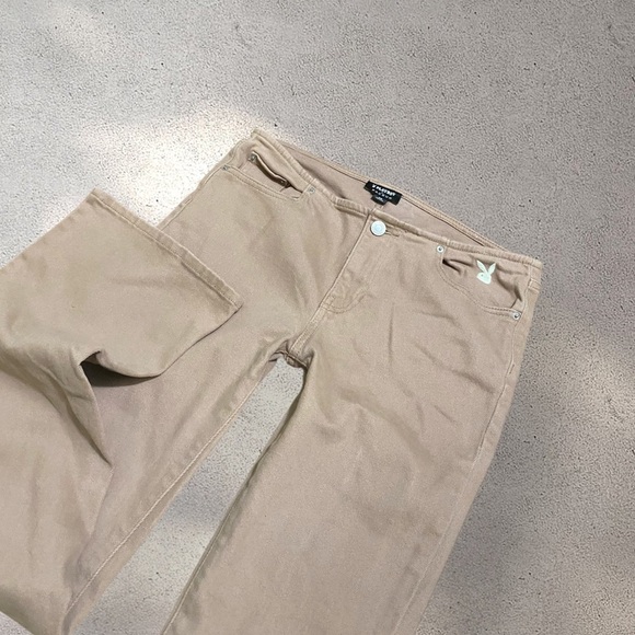 !! SOLD DO NOT BUY !! Playboy Tan Low Rise Flare Pants - Picture 4 of 6